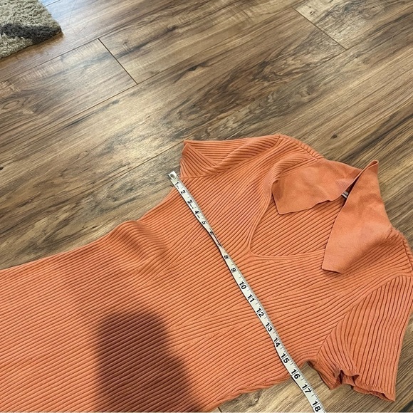 Abercrombie & Fitch Ribbed Collared Mini Dress - Picture 7 of 9